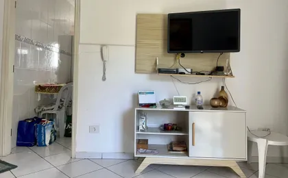 Apto Jóia 2 Dormitórios 200 Metros Da Praia