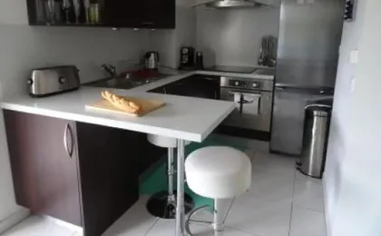 Modern one Bedroomed Apartment Just off the Cannes Seafront With a Terrace and Pool Access - 1753