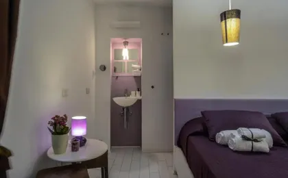 Hip Suites