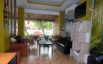 Mixok Inn