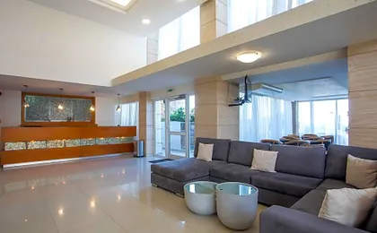 Hotel Riviera