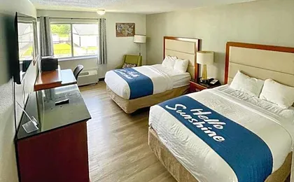 Days Inn by Wyndham Erie