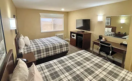 Rodeway Inn & Suites