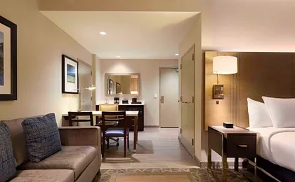 Embassy Suites by Hilton The Woodlands at Hughes Landing