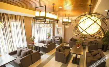 U Plus Hotel (Liaoyuan Caifu Road)