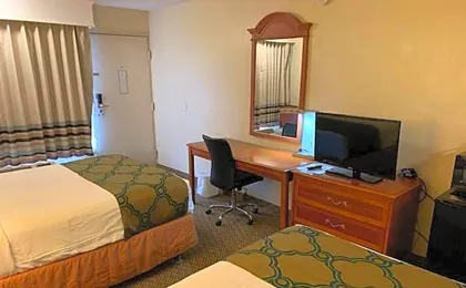 Days Inn by Wyndham Asheville West