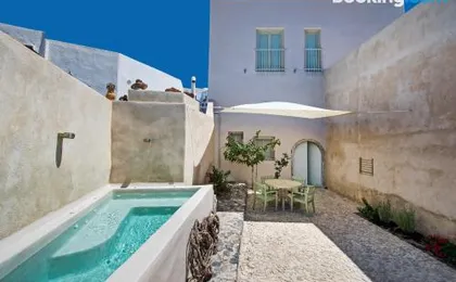 Pyrgos Old Winery Villa