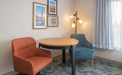 Hampton Inn & Suites Redding