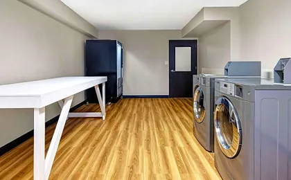 Motel 6 Indianapolis IN