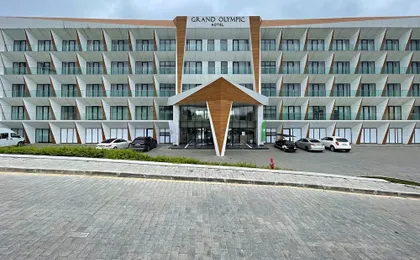Arena Grand Hotel