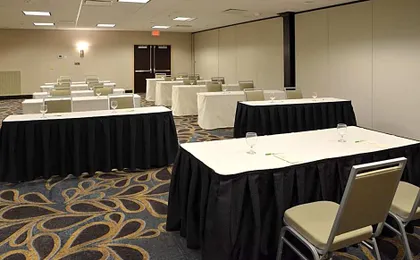 Holiday Inn Canton-Belden Village By IHG