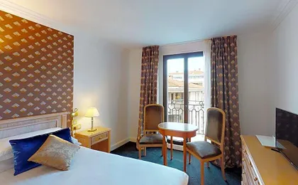 Sun Riviera Hotel
