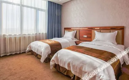 Yakeshi Zhongguan Hotel