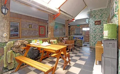 RedDoorz near Mall Ambarukmo Yogyakarta
