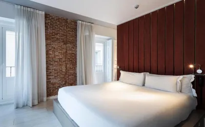 BANDB HOTEL MADRID FUENCARRAL 52 (EX-HOSTAL NURIA)