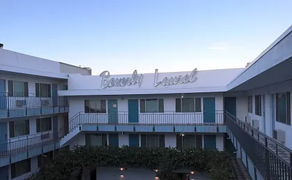 Beverly Laurel Motor Hotel