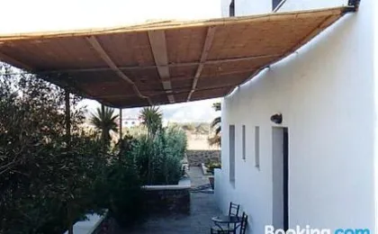 Villa Maria Vekri