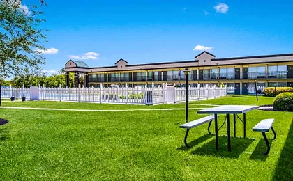 Quality Inn & Suites York East