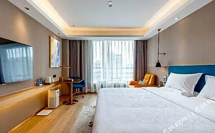 Chaoman Hotel (Shenzhen Baoan Daqianli Pingzhou Subway Station)