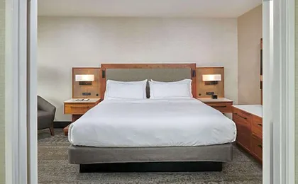 DoubleTree By Hilton Fullerton