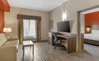 Best Western Plus Winnipeg West