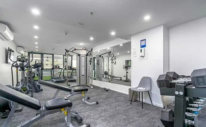 Modern 2BR Apartment in the Heart of the City