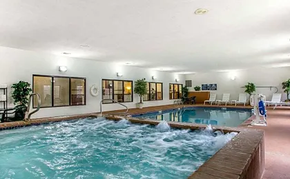 Comfort Suites - Jefferson City