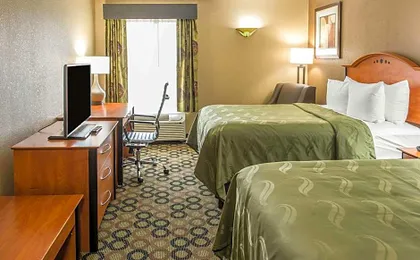Quality Inn & Suites Columbus West - Hilliard