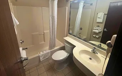 Microtel Inn & Suites by Wyndham Bloomington MSP Airport