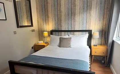 Oaklands Hotel