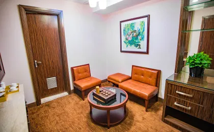 Nanyang Changsheng Hotel