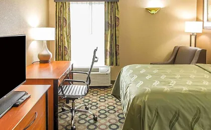 Quality Inn & Suites Columbus West - Hilliard