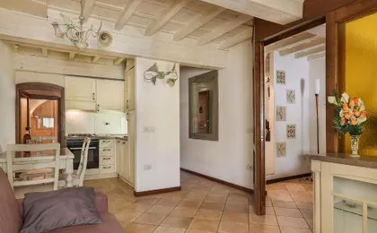 San Lorenzo Apartment-Hosted by Sweetstay