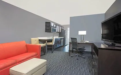 Hawthorn Extended Stay by Wyndham Columbus West