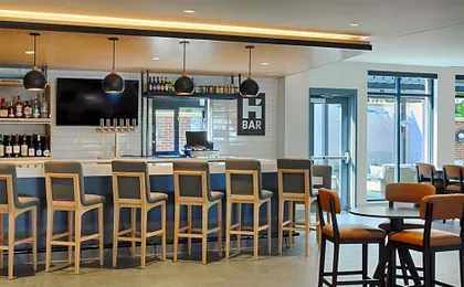 Hyatt House Columbus OSU / Short North