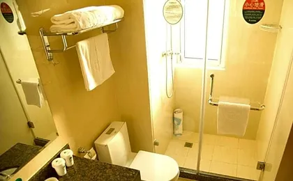 GreenTree Inn Taizhou East Meilan Road University Town Business Hotel
