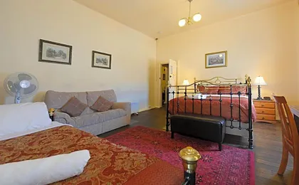 Edinburgh Gallery Bed & Breakfast