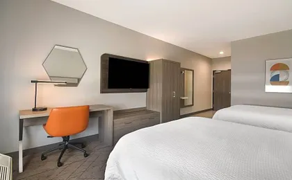 Holiday Inn Express And Suites Springdale Fayetteville Area By IHG