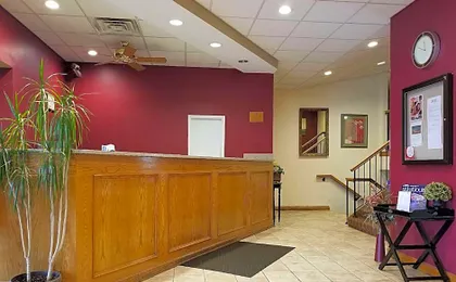 Americas Best Value Inn St. Louis South