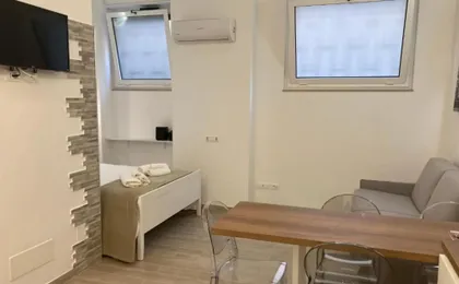 Teatro Apartments Giardino Inglese
