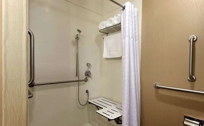 Hilton Garden Inn Falls Church