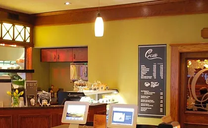 Crest Hotel