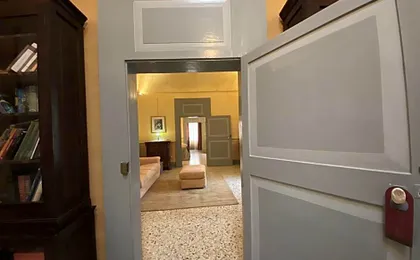 Palazzo de Carlo e il parco dei 7 pozzi