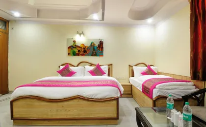 Hotel De Holiday International