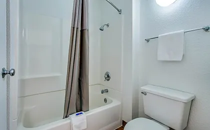 Motel 6-Fairfield, CA - North