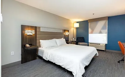 Holiday Inn Express Hotel and Suites Marysville By IHG
