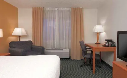 Baymont by Wyndham Coon Rapids