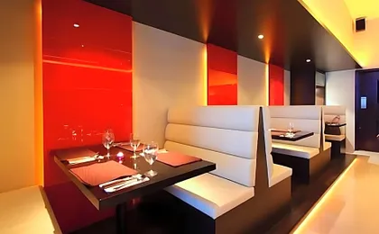 The V Hotel