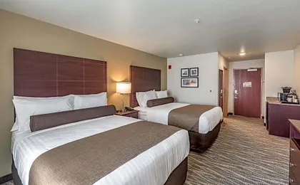 Cobblestone Hotel & Suites Hartford