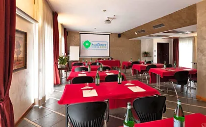 Hotel Sunflower